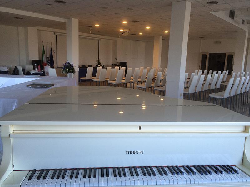 Hotel La Fonte Озимо Екстериор снимка